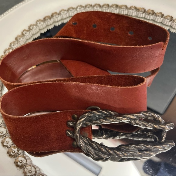 Vintage Split Suede Belt Womens Small Western Cowgirl Boho Rodeo 26-32” - Picture 1 of 8